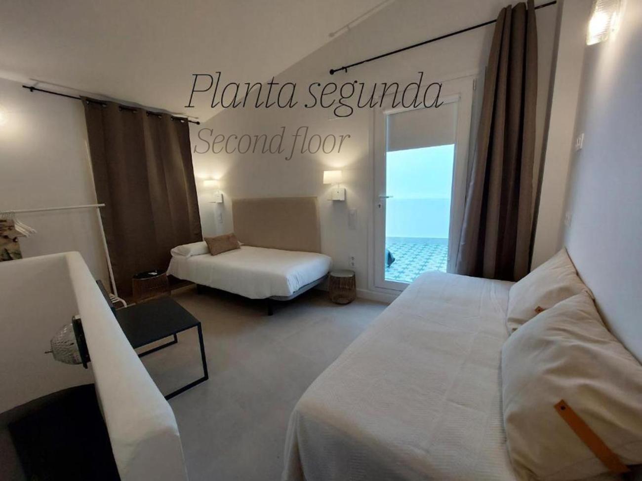 Apartamentos San Salvador Parking Gratis Mérida Exteriér fotografie