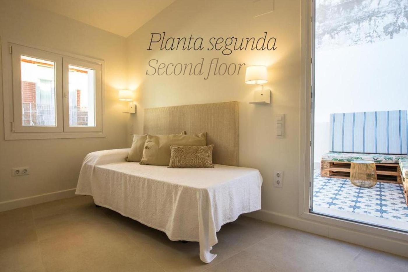 Apartamentos San Salvador Parking Gratis Mérida Exteriér fotografie
