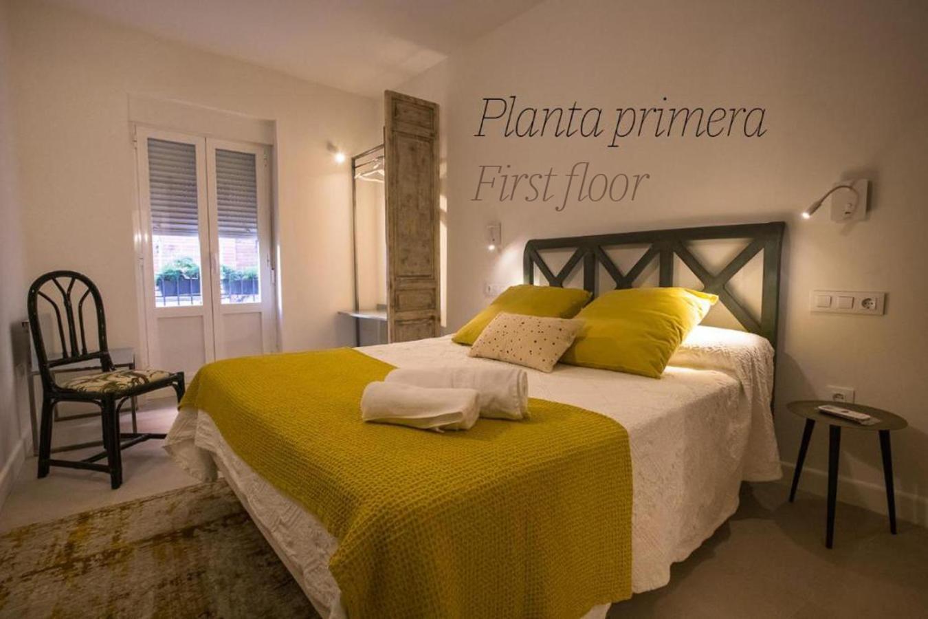 Apartamentos San Salvador Parking Gratis Mérida Exteriér fotografie