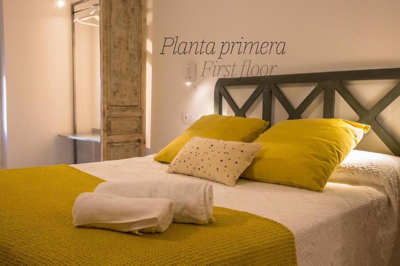 Apartamentos San Salvador Parking Gratis Mérida Exteriér fotografie
