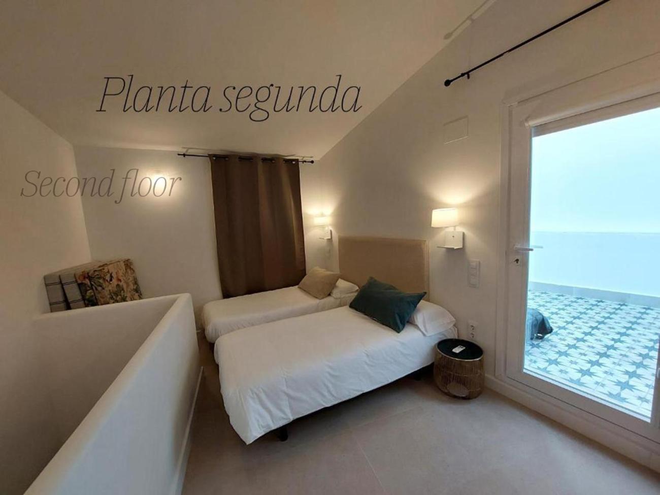 Apartamentos San Salvador Parking Gratis Mérida Exteriér fotografie